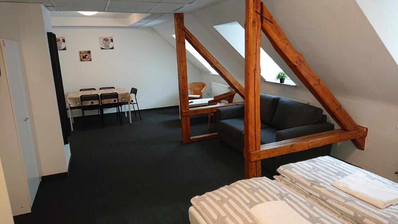 Apart- Aparthotel